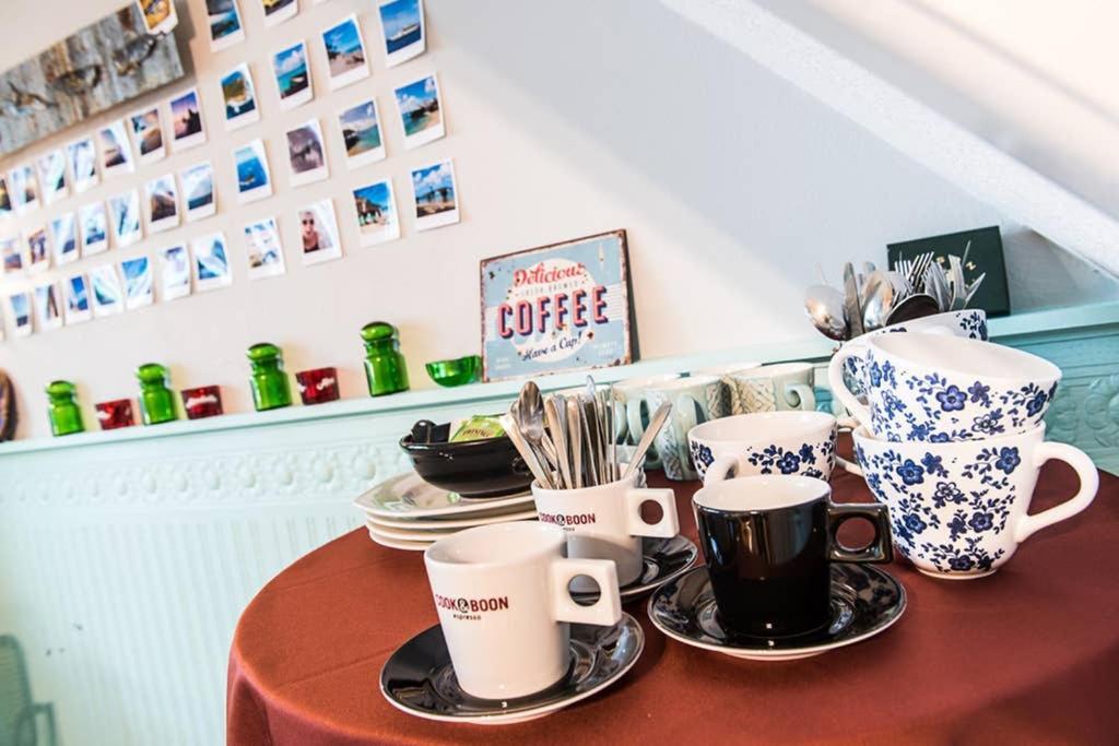 Vakantiewoning In Mol Centrum Met Eigen Bar "Casacuriosa" Bagian luar foto
