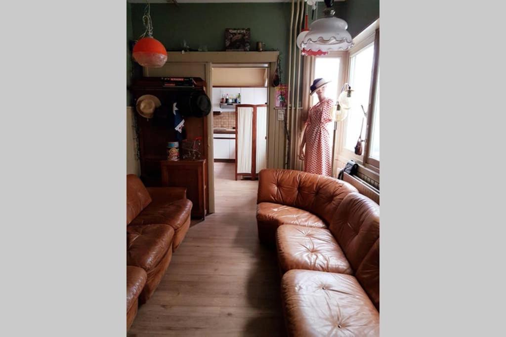 Vakantiewoning In Mol Centrum Met Eigen Bar "Casacuriosa" Bagian luar foto