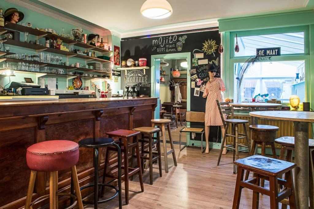 Vakantiewoning In Mol Centrum Met Eigen Bar "Casacuriosa" Bagian luar foto
